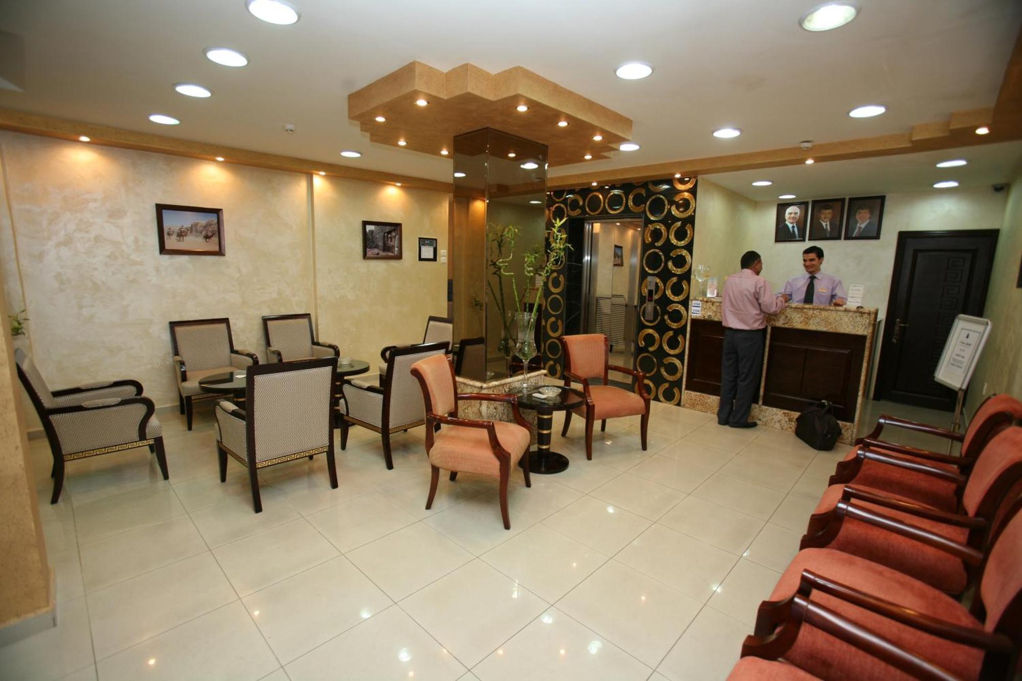 Cedar Hotel Aqaba Exterior photo